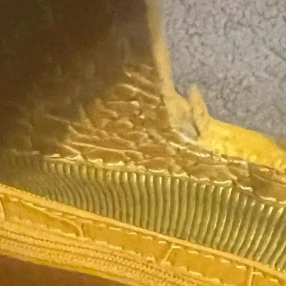 Sondra Roberts Yellow Embossed Clutch - Picture 9 of 9